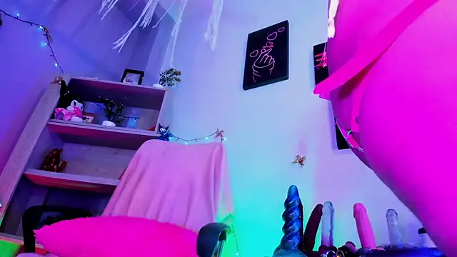 Snapshot of kuromi69 chatting on 03-01-26, 09:00 kuromi69 online show from 03-01-26, 09:00