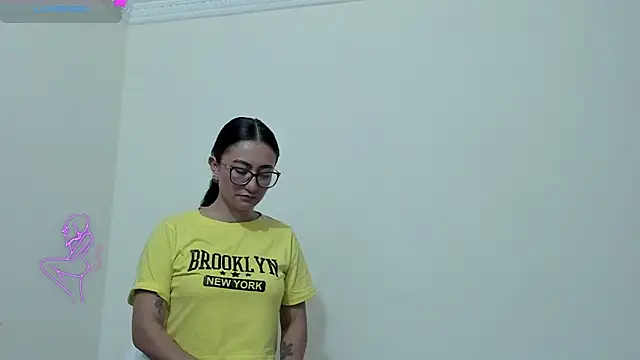 Missmia23 online show from 03-03-25, 11:24