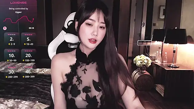 Snapshot of Cartier-__Daji- chatting on 05-03-26, 03:12 Cartier- Daji- online show from 05-03-26, 03:12