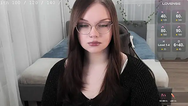 EvaBae online show from 09-30-25, 06:57