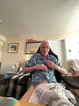 cutaboverest online show from 02-01-26, 04:27