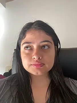 Stephania 18 online show from 02-08-26, 01:58