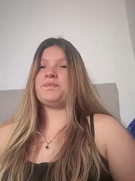 ASLY MULLERHOT online show from 12-20-24, 05:29