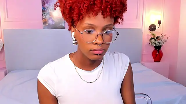 LiannaDixon online show from 01-20-25, 04:45