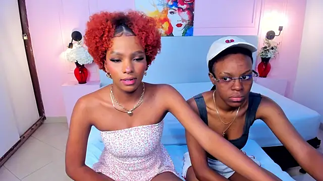 LiannaDixon online show from 02-09-25, 02:29