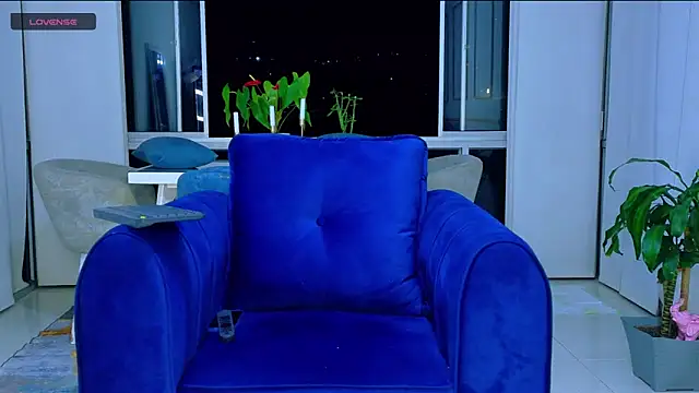 Mackenzzie 777  online show from 09-24-25, 05:55