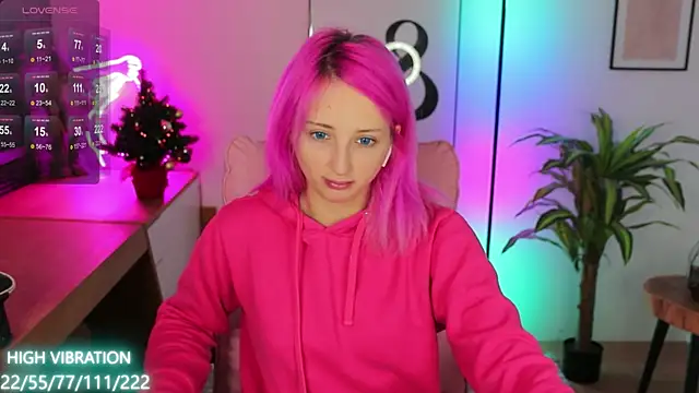 Selena Lily online show from 12-27-24, 06:57