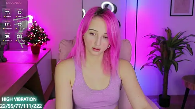 Selena Lily online show from 01-05-25, 07:49