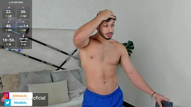 Snapshot of mike_belle chatting on 12-31-24, 08:34 mike belle online show from 12-31-24, 08:34