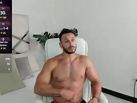 Snapshot of mike_belle chatting on 01-22-25, 03:31 mike belle online show from 01-22-25, 03:31