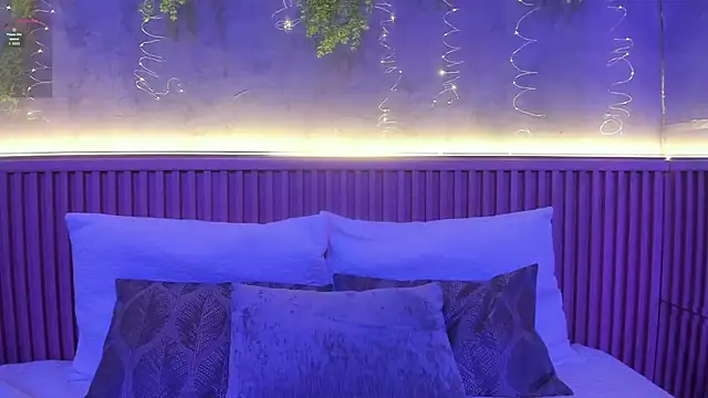 Snapshot of Lana_Lann chatting on 03-19-26, 07:18 Lana Lann online show from 03-19-26, 07:18