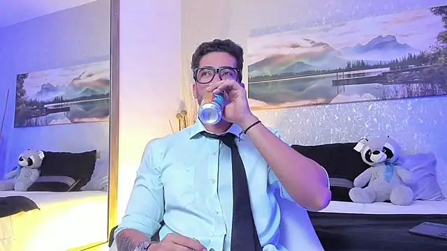 Snapshot of Nate_franco chatting on 01-15-25, 03:22 Nate franco online show from 01-15-25, 03:22