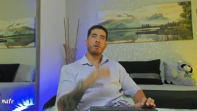 Snapshot of Nate_franco chatting on 01-21-25, 02:00 Nate franco online show from 01-21-25, 02:00