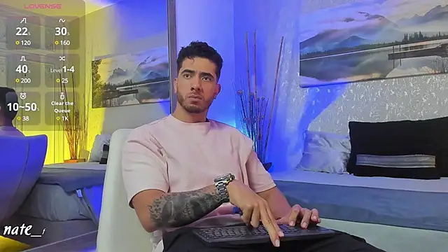 Snapshot of Nate_franco chatting on 02-10-25, 07:36 Nate franco online show from 02-10-25, 07:36