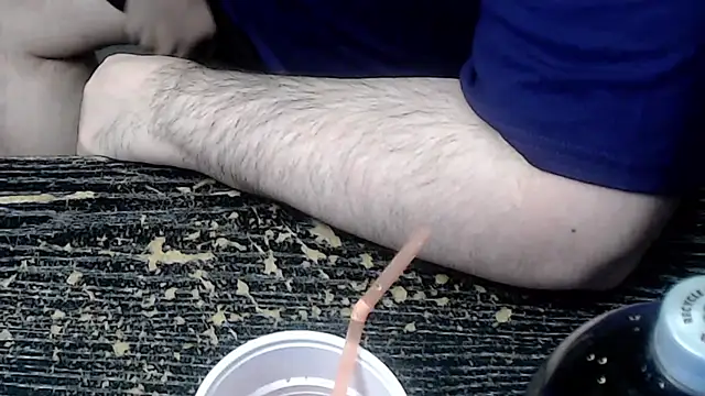 Snapshot of Dominant_BEAR chatting on 02-12-26, 05:24 Dominant BEAR online show from 02-12-26, 05:24