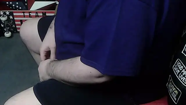 Snapshot of Dominant_BEAR chatting on 02-14-26, 03:14 Dominant BEAR online show from 02-14-26, 03:14