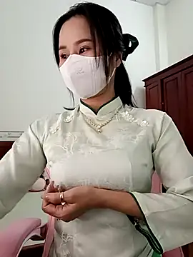    Erin    online show from 02-17-26, 03:14