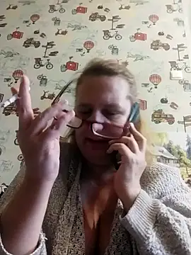 Forest-Lady online show from 10-22-25, 08:14