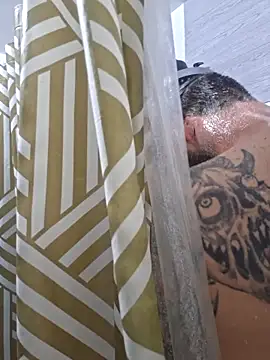 Snapshot of Robriguezxxx chatting on 03-11-26, 03:51 Robriguezxxx online show from 03-11-26, 03:51