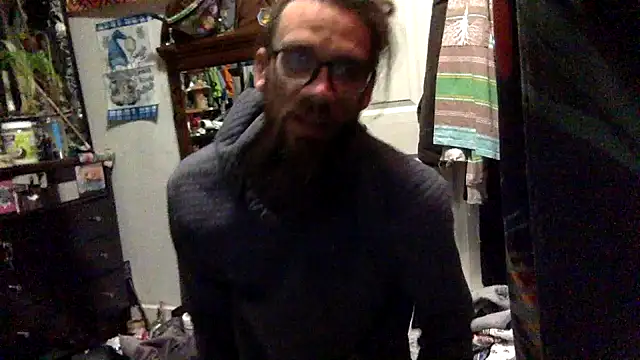 Snapshot of Robriguezxxx chatting on 03-25-26, 05:13 Robriguezxxx online show from 03-25-26, 05:13