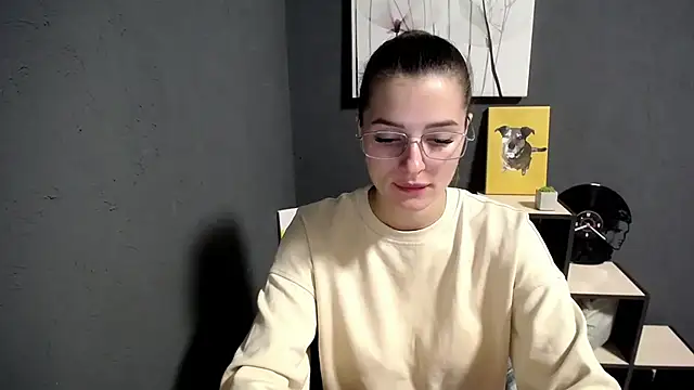 Snapshot of lady_olivia_ chatting on 09-26-25, 02:10 lady olivia online show from 09-26-25, 02:10