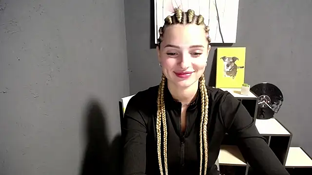 Snapshot of lady_olivia_ chatting on 10-10-25, 01:32 lady olivia online show from 10-10-25, 01:32