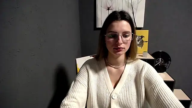 lady olivia  online show from 01-05-26, 05:27