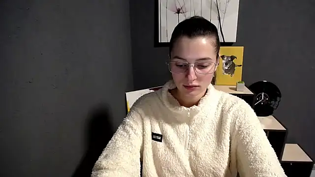 lady olivia  online show from 01-06-26, 03:05