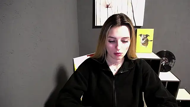lady olivia  online show from 04-29-26, 01:04