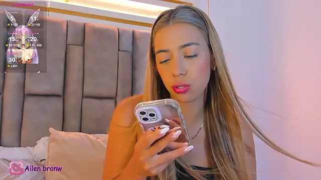 Snapshot of elianabrown chatting on 02-28-26, 09:27 elianabrown online show from 02-28-26, 09:27