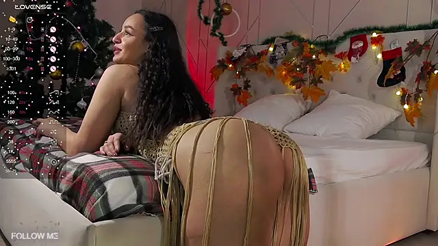 Snapshot of Lolly_Neal chatting on 01-11-25, 11:12 Lolly Neal online show from 01-11-25, 11:12