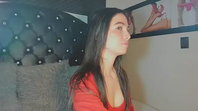 diana queen  online show from 05-14-26, 03:57
