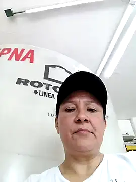 Snapshot of grace_82 chatting on 03-06-25, 06:05 grace 82 online show from 03-06-25, 06:05