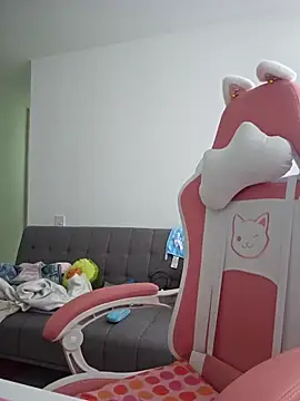 azumiichan online show from 11-06-25, 02:07