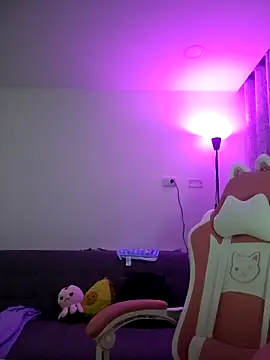 azumiichan online show from 11-15-25, 12:19