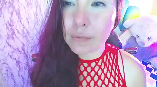 Snapshot of evelyn_mature19 chatting on 01-10-25, 01:21 evelyn mature19 online show from 01-10-25, 01:21