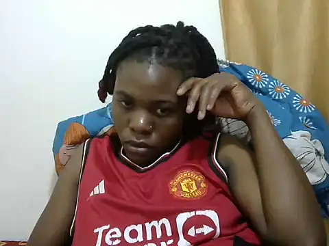 Snapshot of Ebony_jojo chatting on 09-16-25, 05:47 Ebony jojo online show from 09-16-25, 05:47