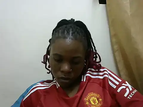 Snapshot of Ebony_jojo chatting on 10-07-25, 05:43 Ebony jojo online show from 10-07-25, 05:43