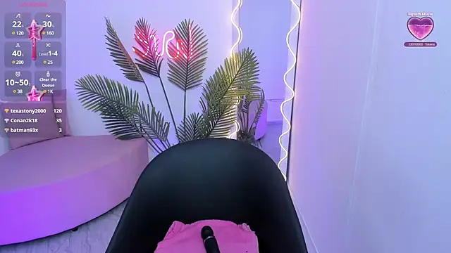 Chiara tay online show from 01-27-25, 01:16