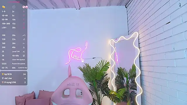 Chiara tay online show from 03-10-25, 07:10