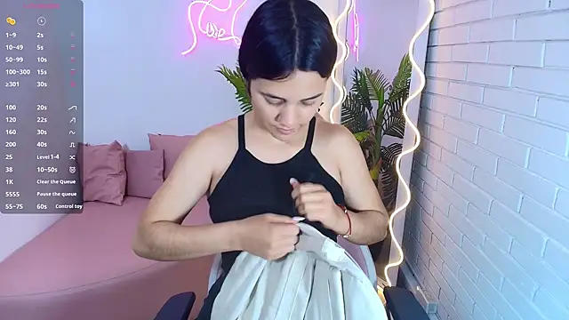 Chiara tay online show from 03-11-25, 04:21