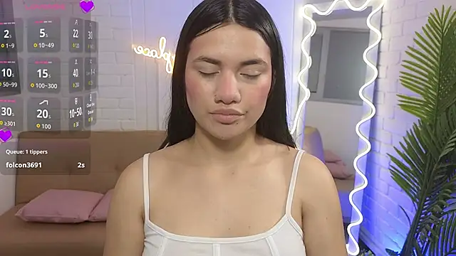 Chiara tay online show from 09-21-25, 11:45