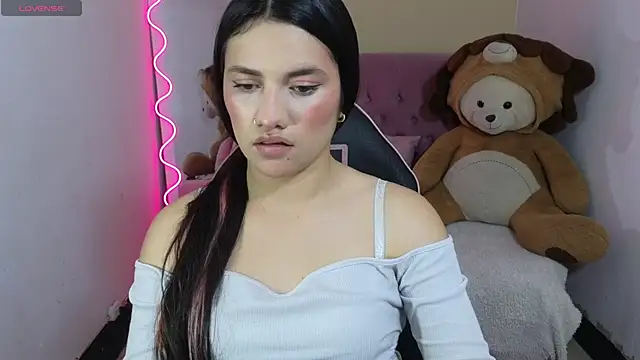 Chiara tay online show from 11-07-25, 03:06