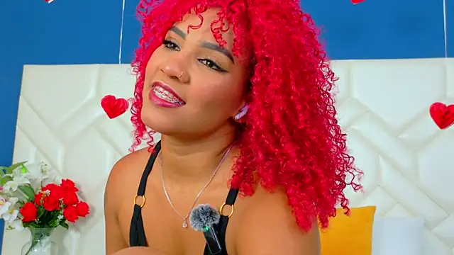 Snapshot of RubyRossel chatting on 02-16-26, 12:12 RubyRossel online show from 02-16-26, 12:12