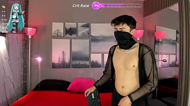 Snapshot of noah_and_rose chatting on 09-18-25, 07:38 noah and rose online show from 09-18-25, 07:38