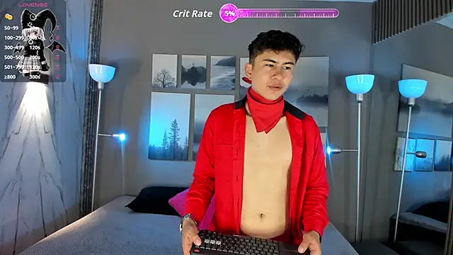 Snapshot of noah_and_rose chatting on 10-10-25, 07:46 noah and rose online show from 10-10-25, 07:46