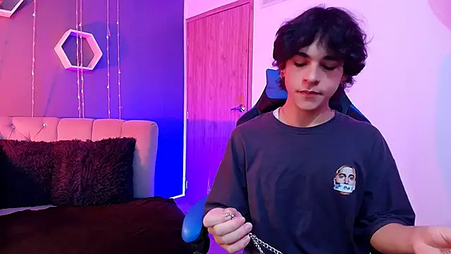 Luke Howland online show from 01-12-25, 08:25