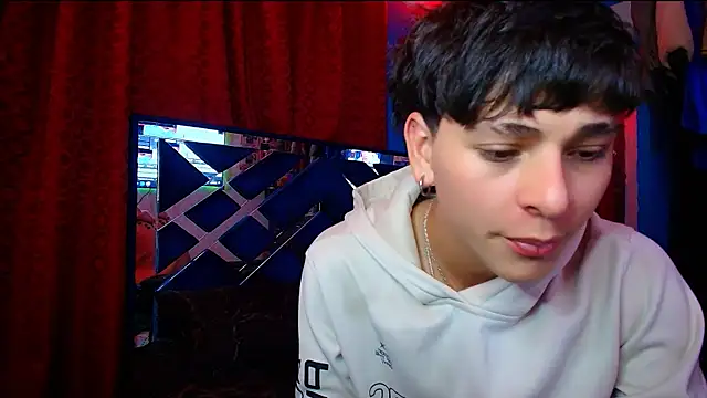 Luke Howland online show from 09-27-25, 02:27