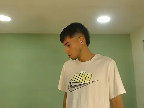 danielitopapuu online show from 12-18-25, 04:35