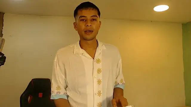 danielitopapuu online show from 05-08-26, 04:56